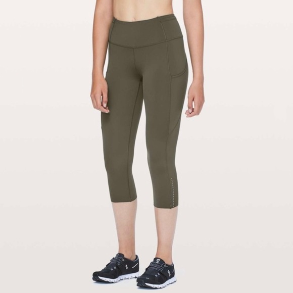 Lululemon Fast &‎ Free Crop II Leggings *Nulux 19", Dark Olive - Picture 1 of 8